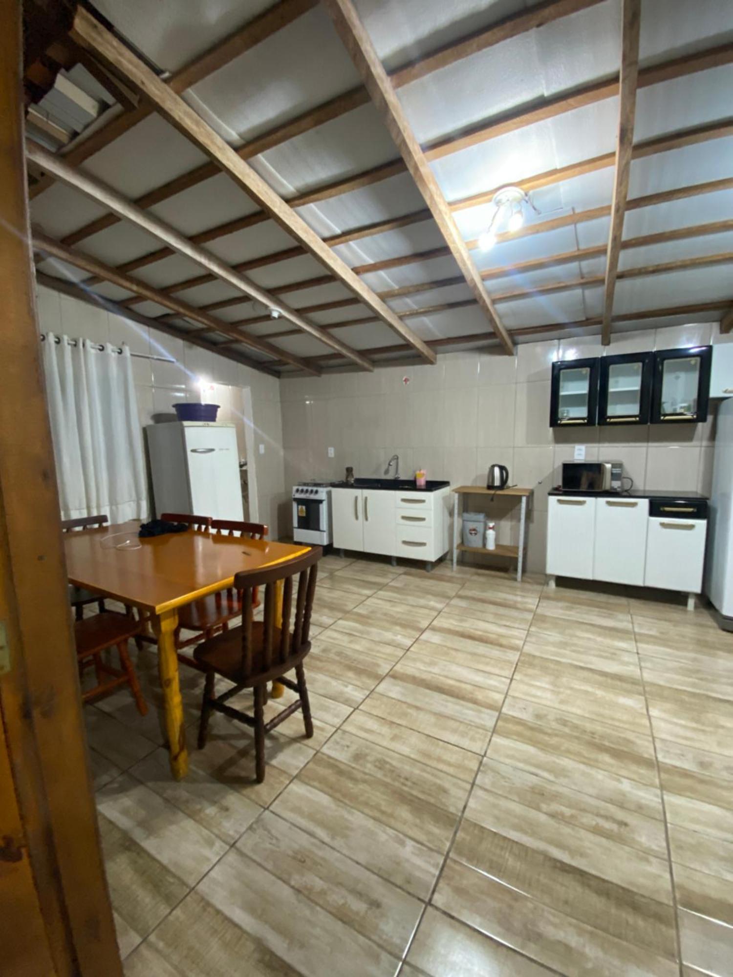 Casa De Ferias Sao Chico 3 *